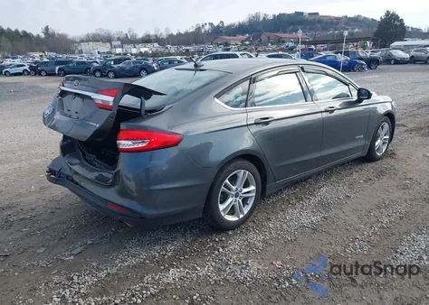 2018 Ford Fusion Hybrid S z USA, uszkodzony, nr VIN 3FA6P0UU6JR101005
